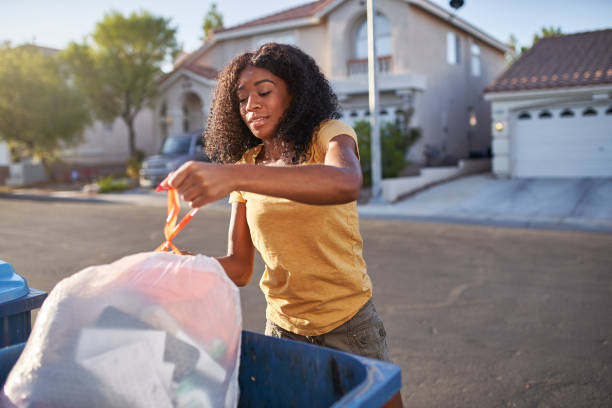 Best Construction Debris Removal  in Mobile, AL